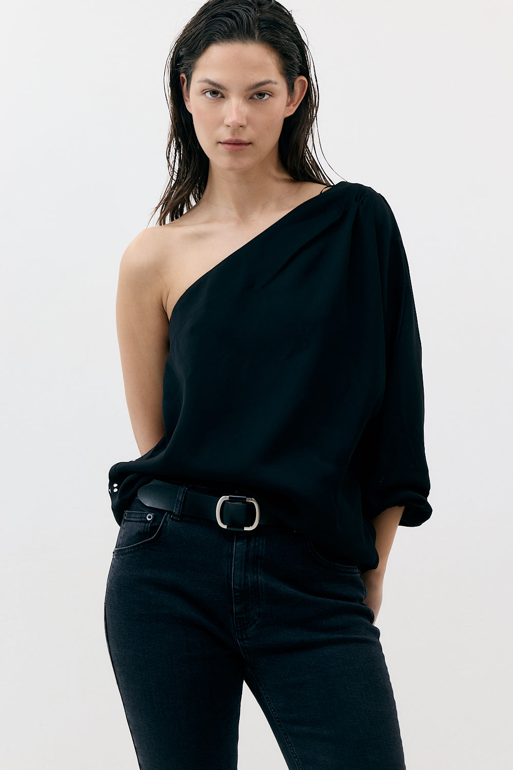 1 SHOULDER HOOKS TOP