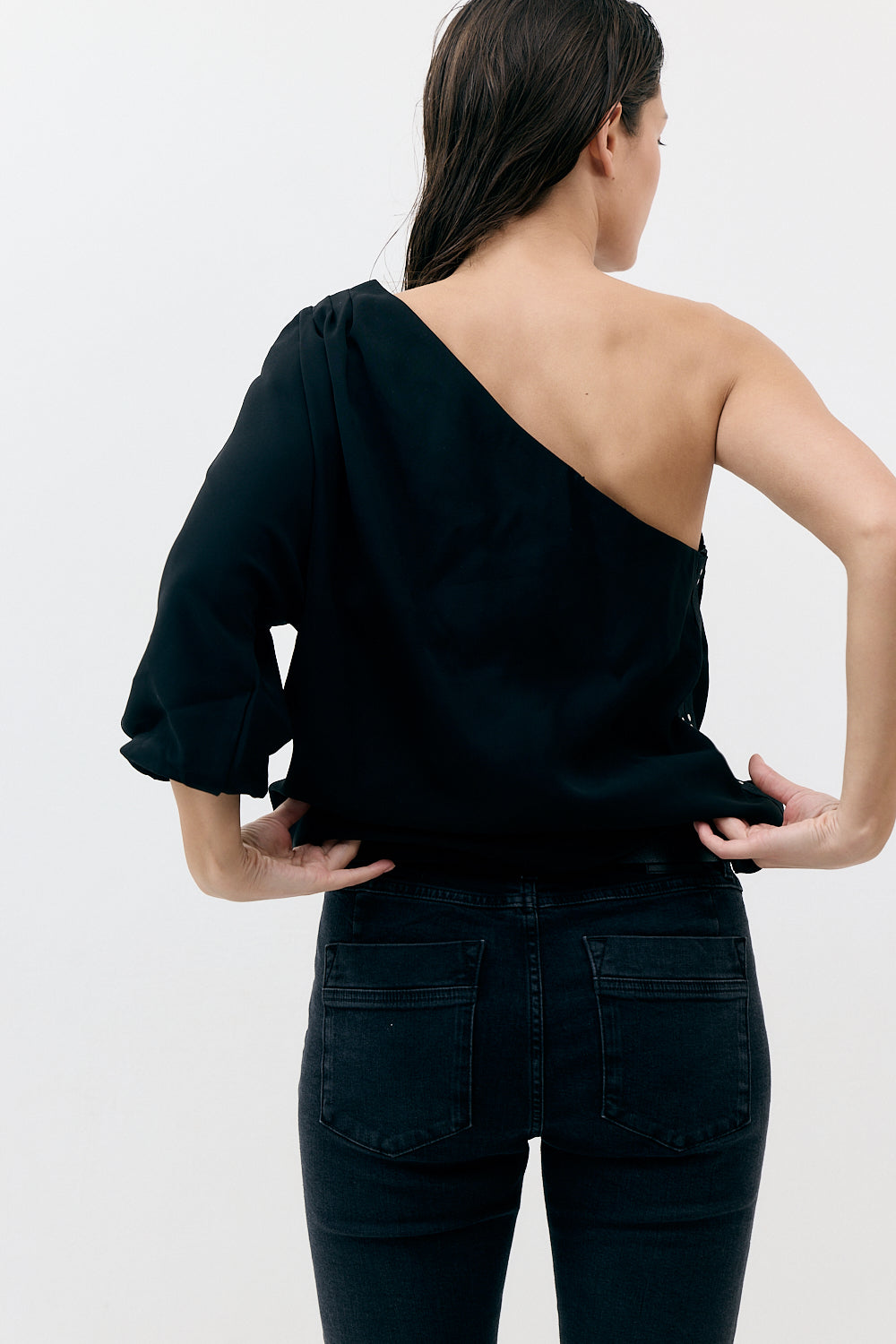 1 SHOULDER HOOKS TOP