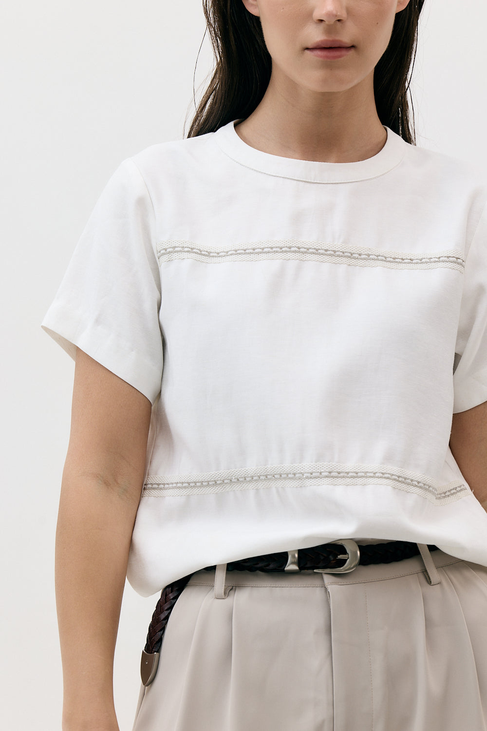 THE EMBROIDERY TRIM TOP