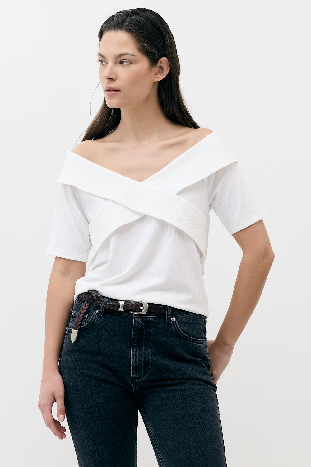 OFF SHOULDER TOP