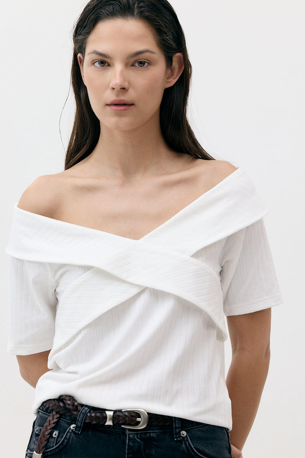 OFF SHOULDER TOP