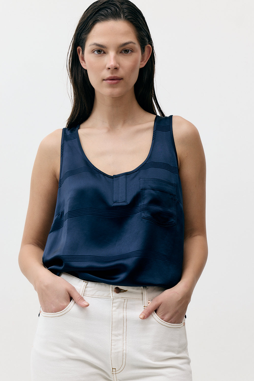 BASIC COOL TANK TOP