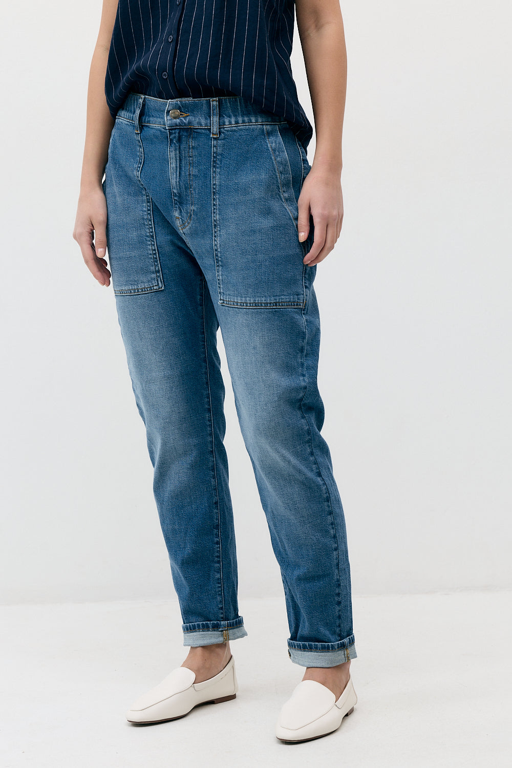 THE COMFY DENIM