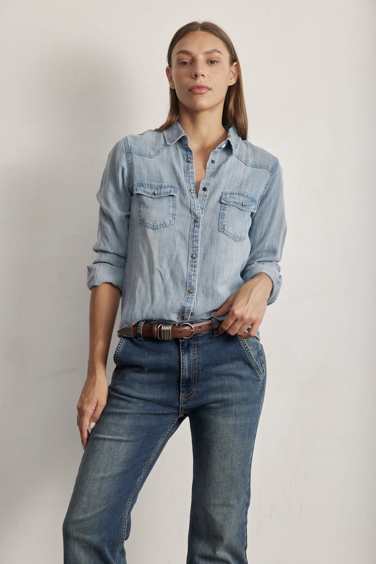 THE LIGHT WEIGHT DENIM SHIRT