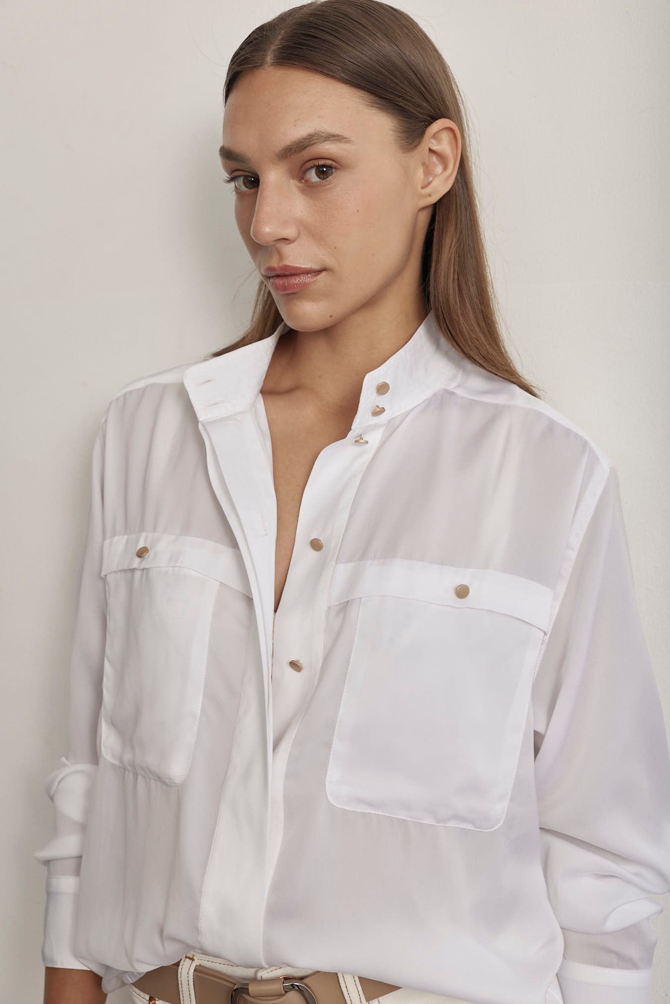 THE STITCHED COLLAR SHIRT