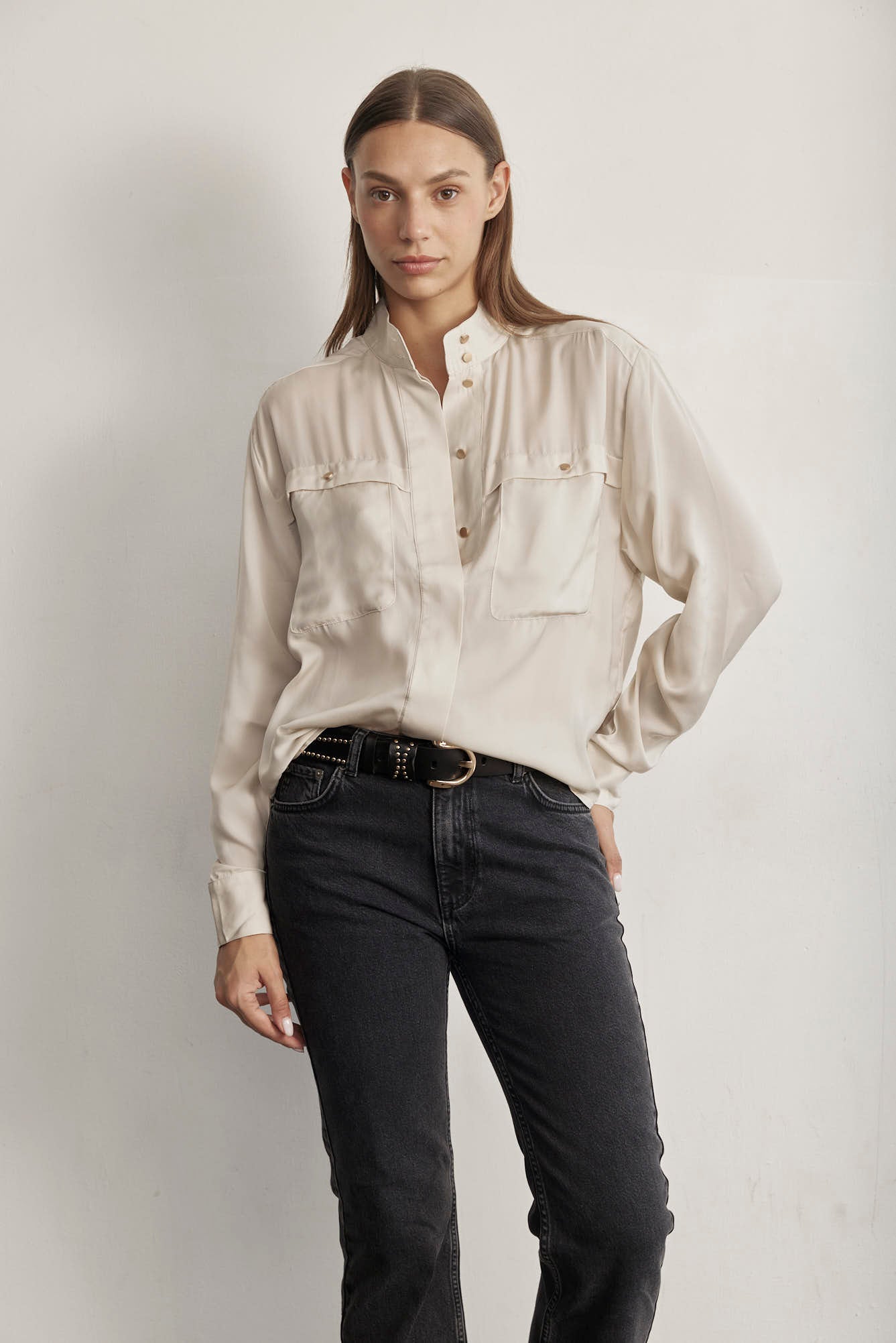 THE STITCHED COLLAR SHIRT