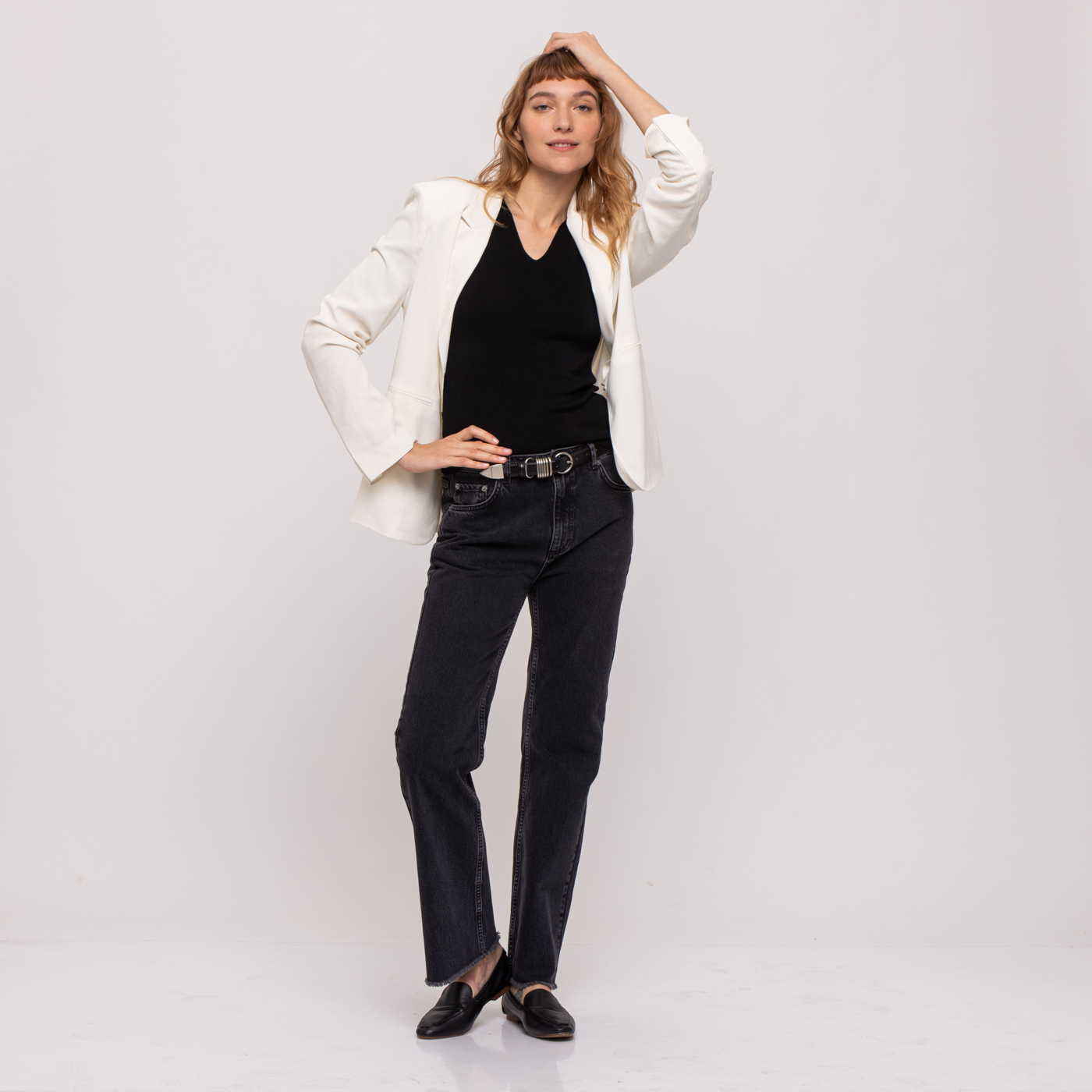BASIC V NECK KNIT