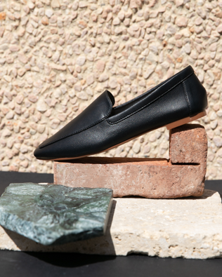 THE CLASSIC LOAFERS