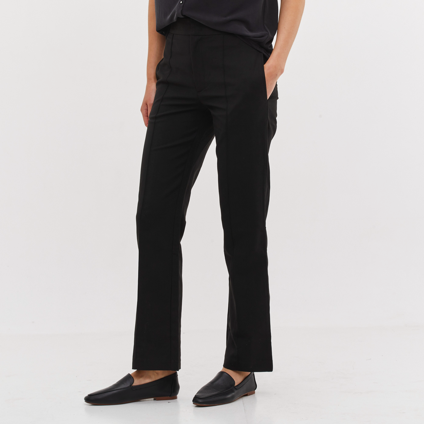 THE CLASSIC LOAFERS