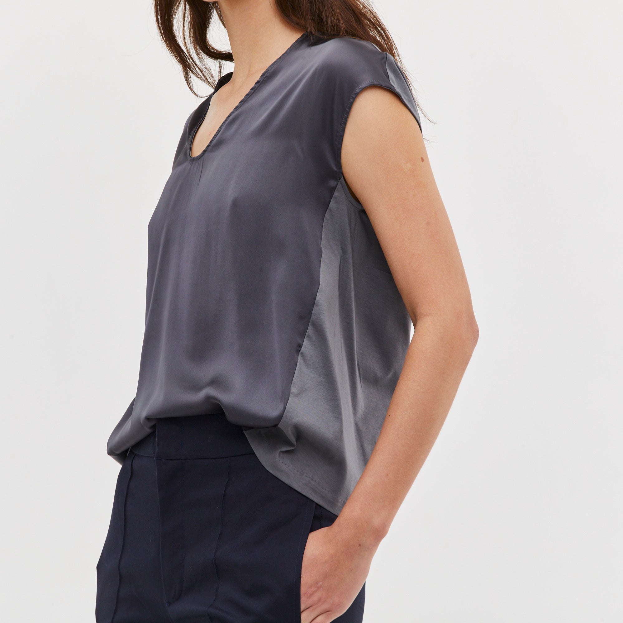 THE EVERYDAY TOP
