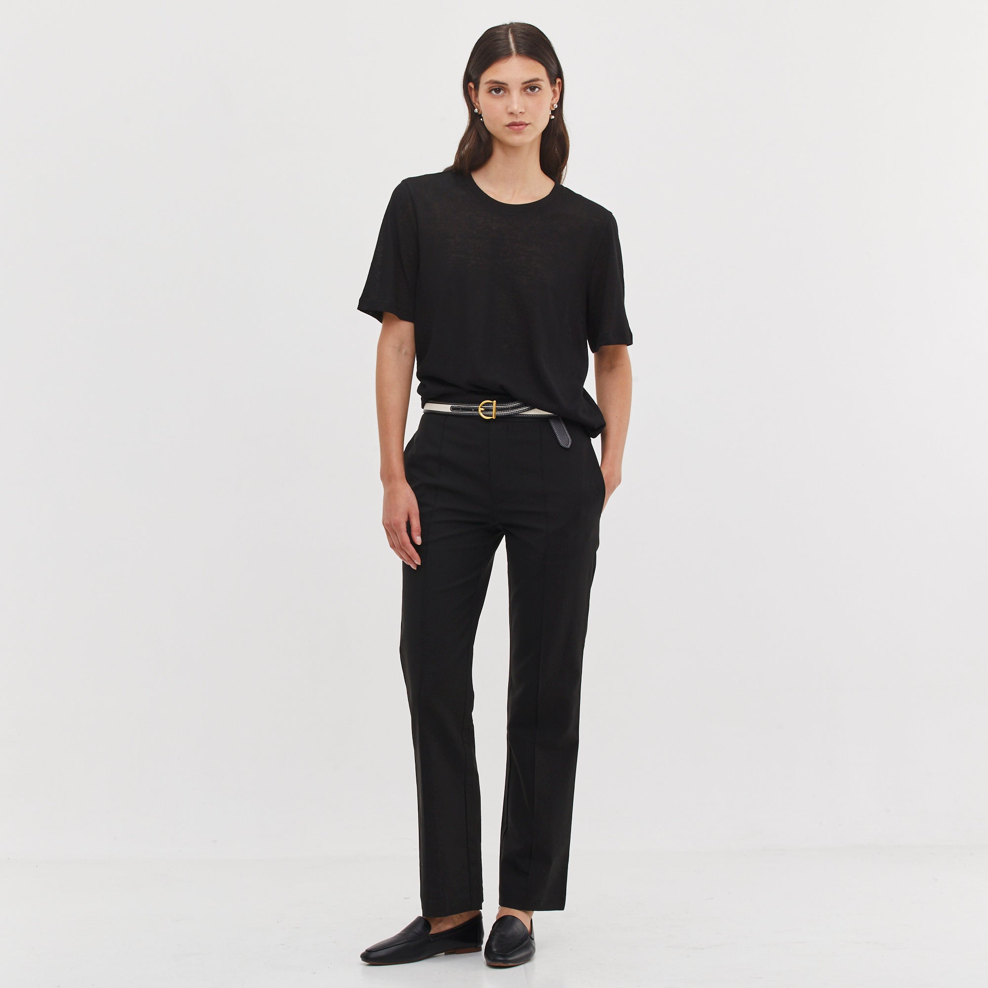 THE LINEN T-S