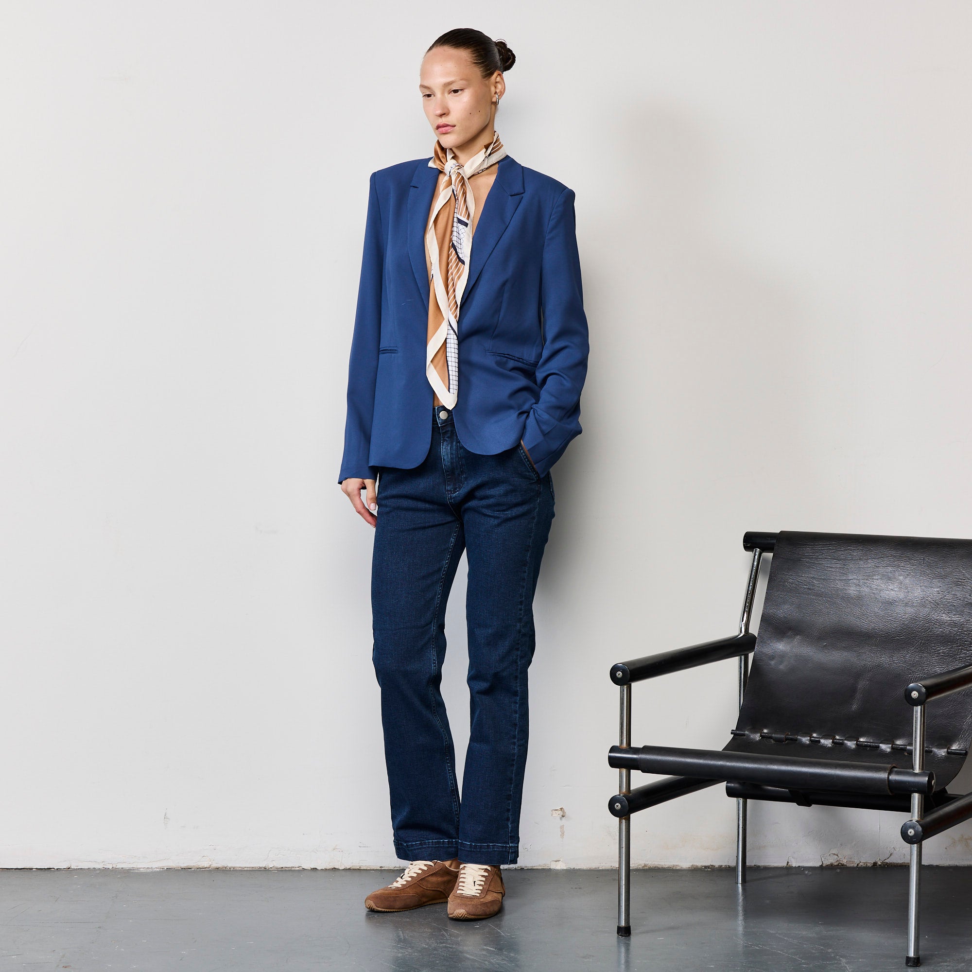 THE COOL FIT BLAZER