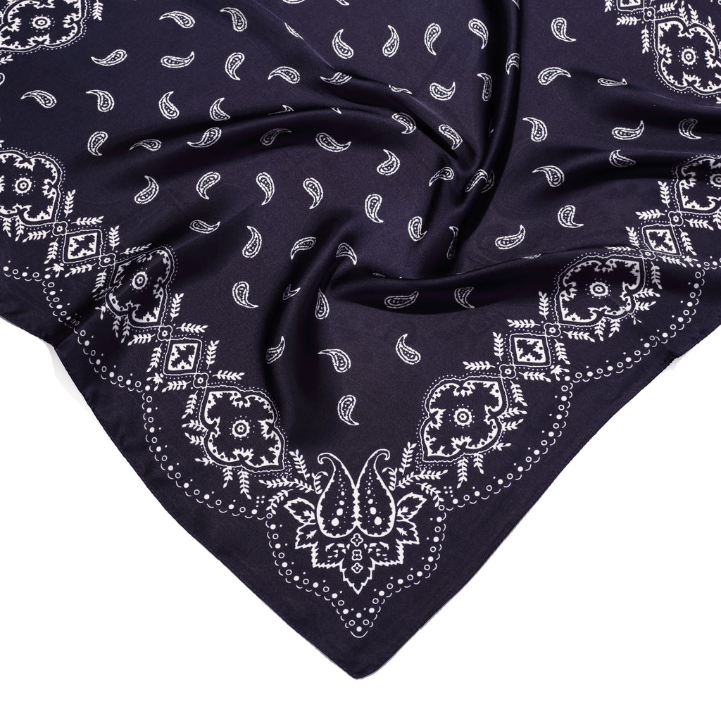 SOFT BANDANA SCARF