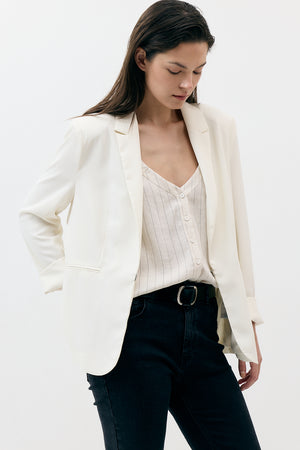 THE COOL FIT BLAZER