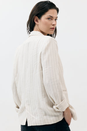 THE PIN STRIPES BLAZER