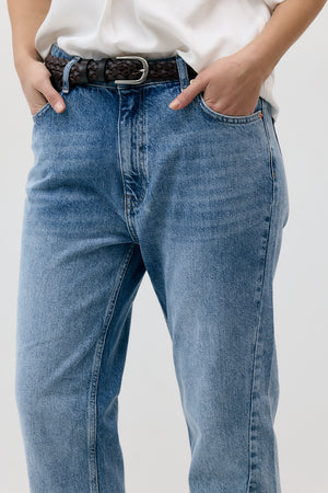 THE TWISTED SEAM DENIM