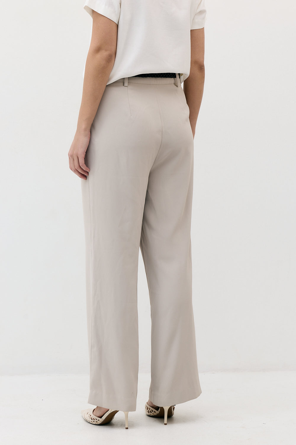 LOOSE WIDE LEG PANTS