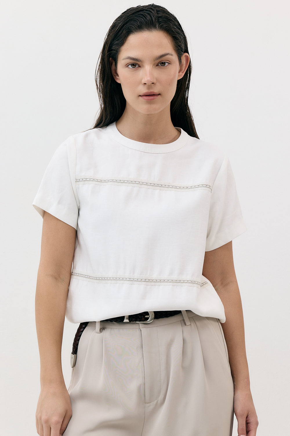 THE EMBROIDERY TRIM TOP