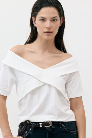 OFF SHOULDER TOP