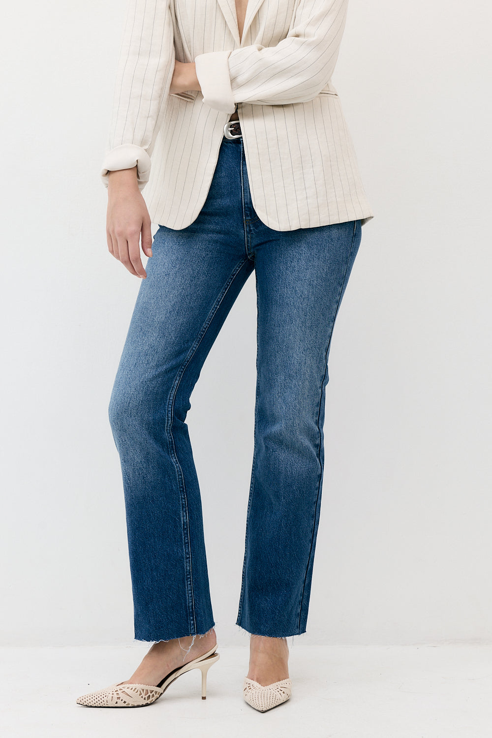 THE CROP HIGH WAIST DENIM