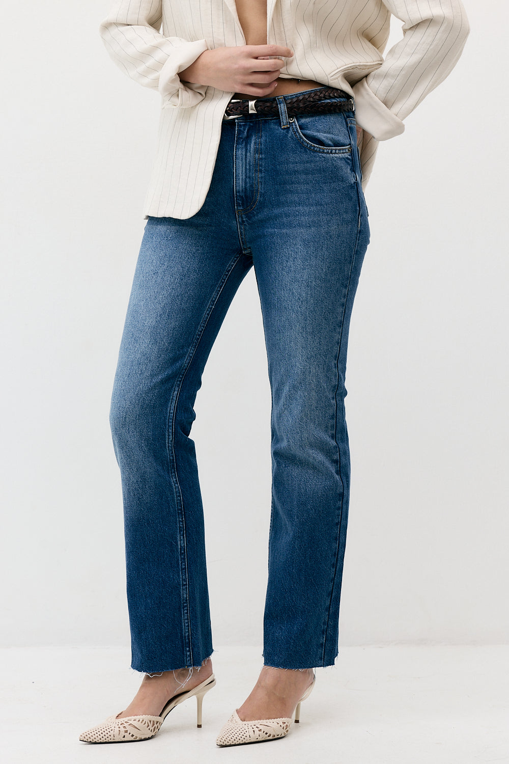 THE CROP HIGH WAIST DENIM
