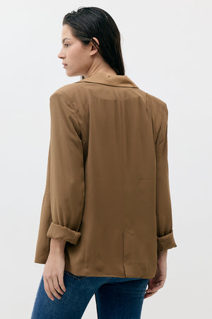 THE COOL FIT BLAZER