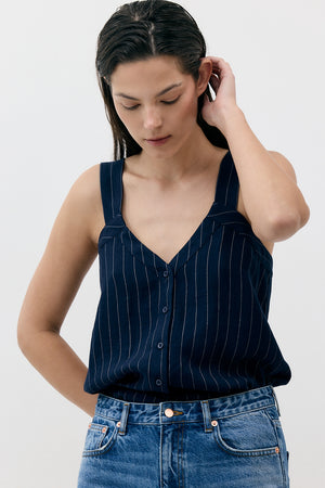 THE FRENCH SUMMER TOP