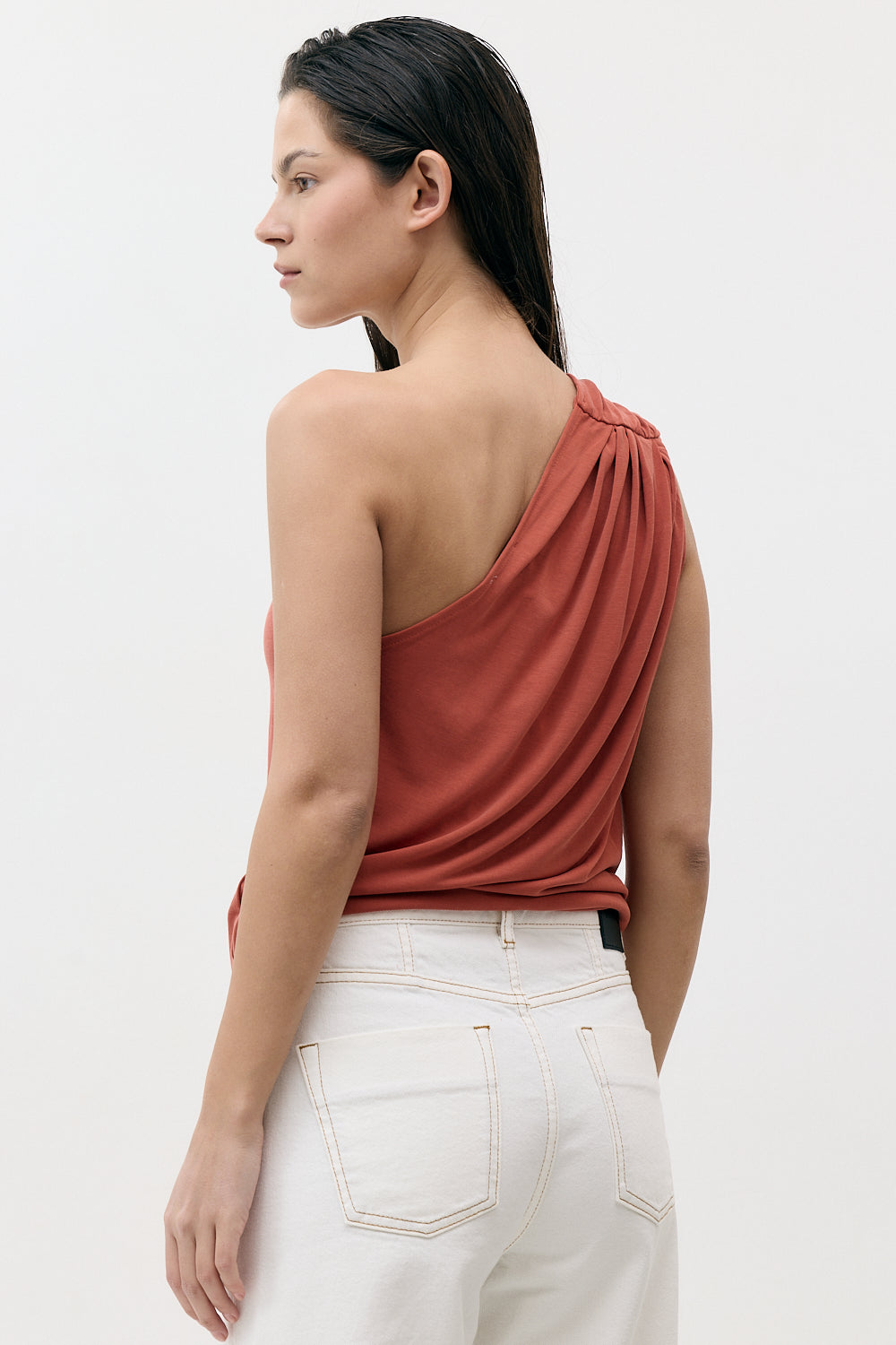 1 SHOULDER TOP