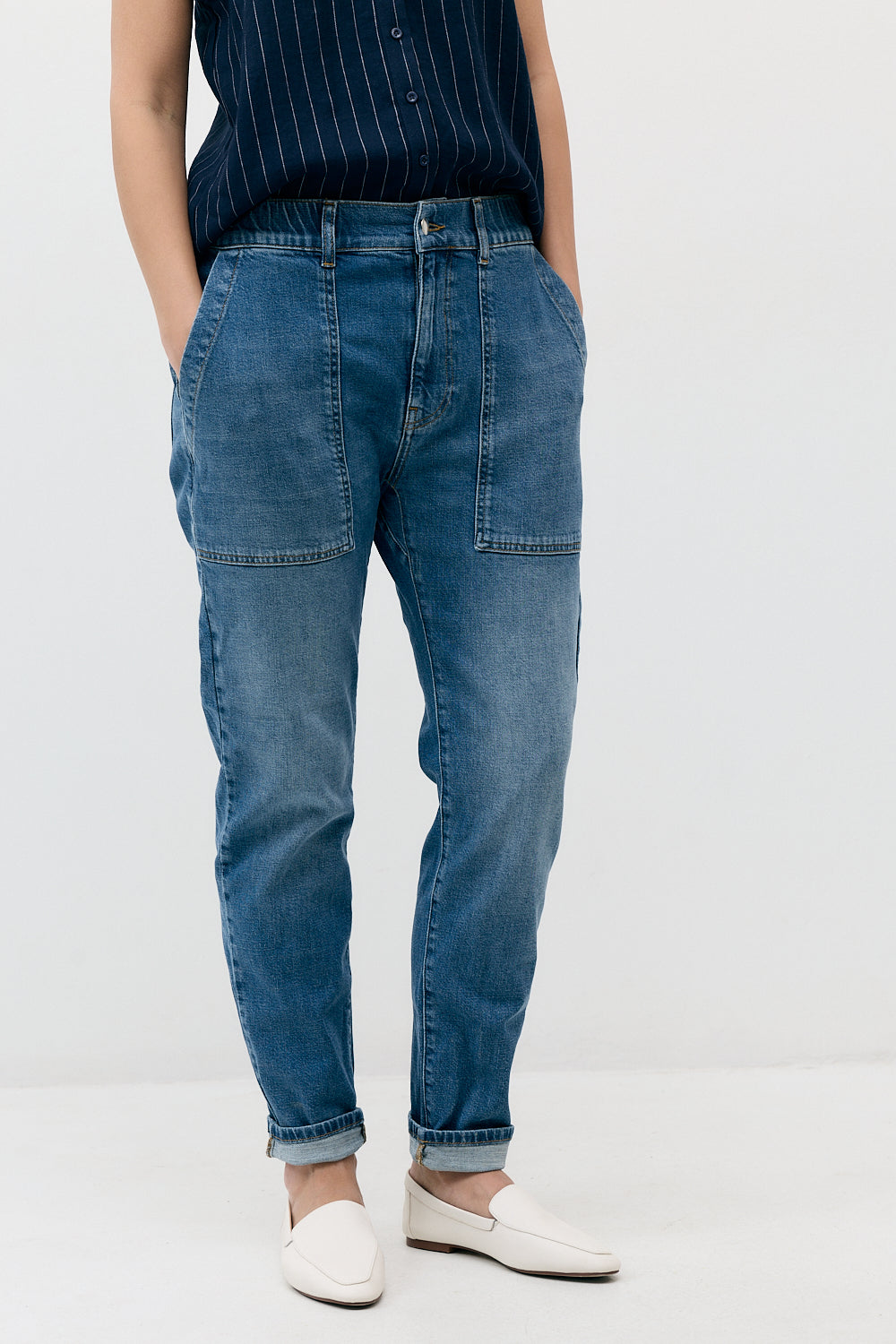 THE COMFY DENIM