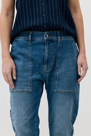 THE COMFY DENIM