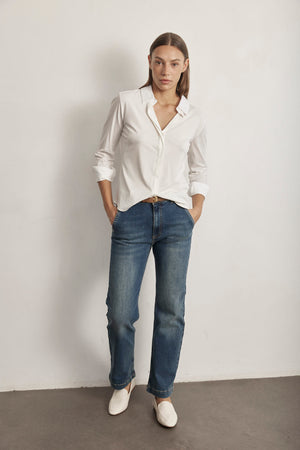 THE STRETCHY BUTTON UP SHIRT