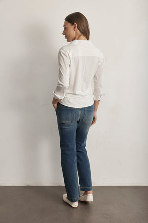 THE STRAIGHT LEG DENIM