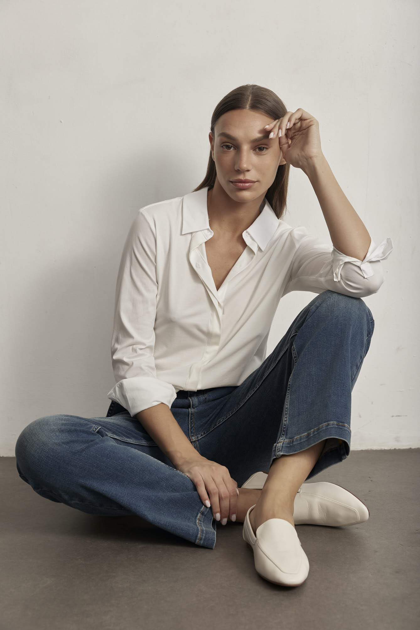 THE STRETCHY BUTTON UP SHIRT