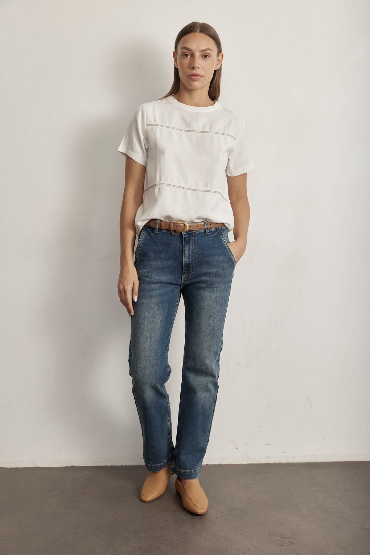 THE EMBROIDERY TRIM TOP