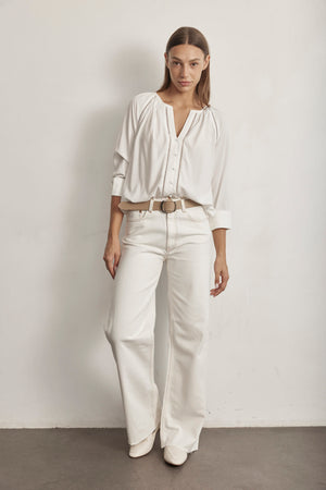 RAGLAN TRIM SHIRT