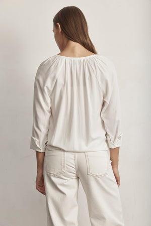 RAGLAN TRIM SHIRT