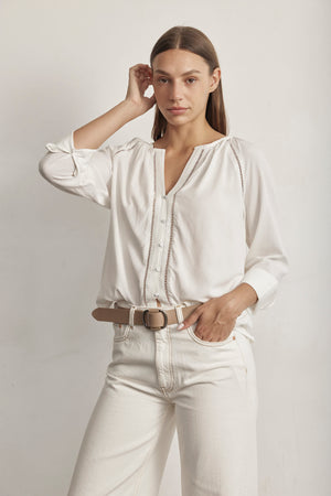 RAGLAN TRIM SHIRT
