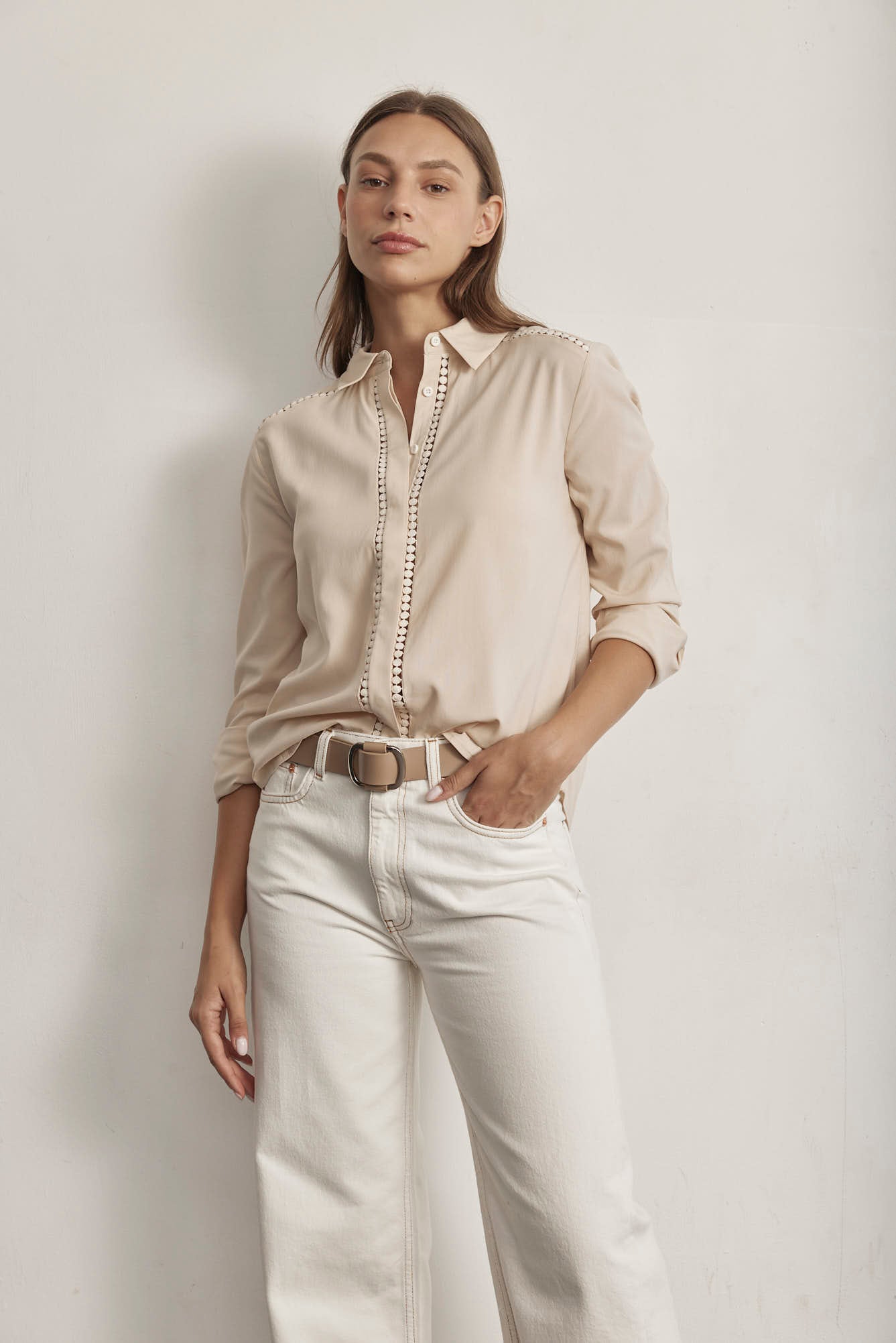 TRIM EMBROIDERY SHIRT