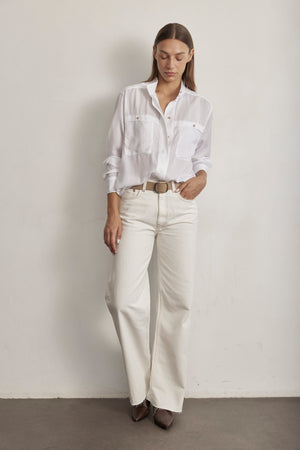 THE STITCHED COLLAR SHIRT