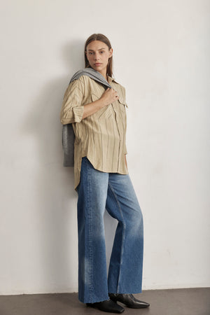 THE LINEN LONG BUTTON UP SHIRT