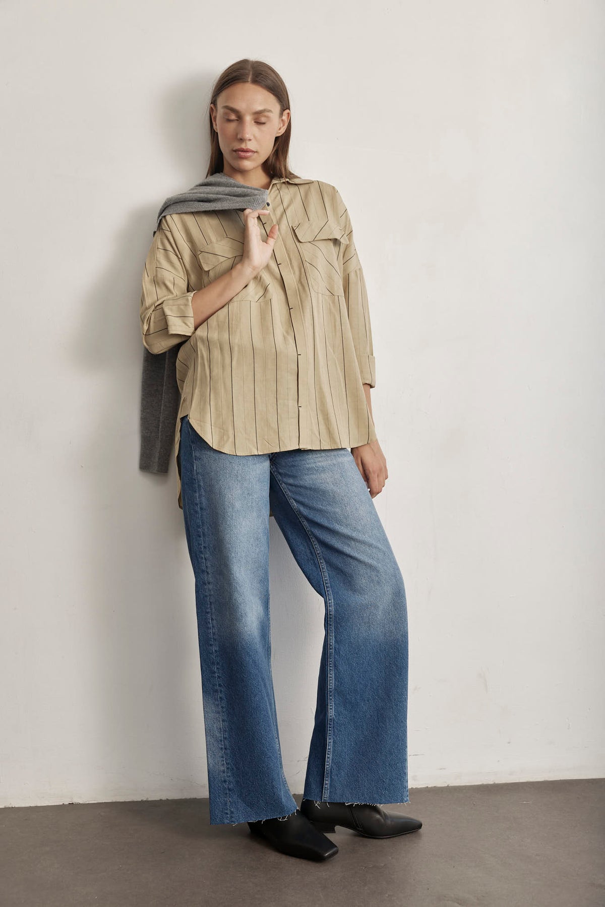 THE LINEN LONG BUTTON UP SHIRT