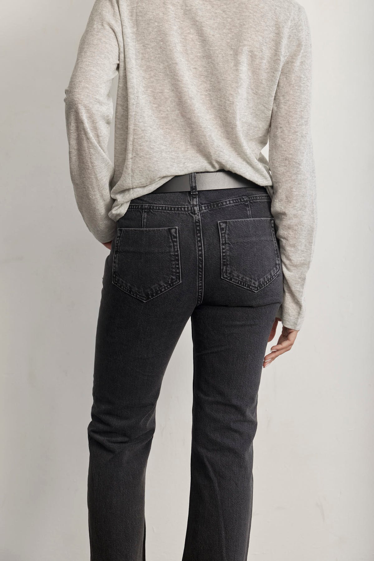 THE CROP HIGH WAIST DENIM