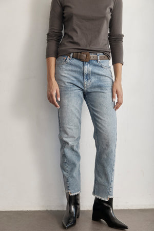 THE TWISTED SEAM DENIM