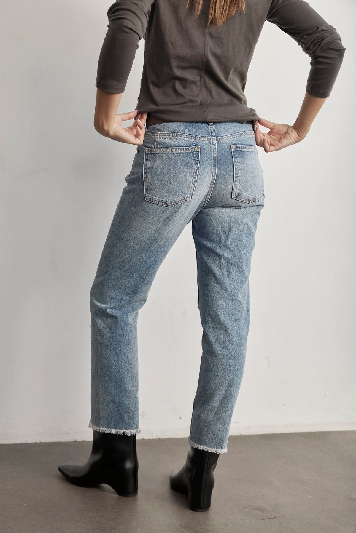 THE TWISTED SEAM DENIM