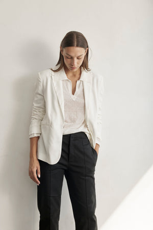 THE COOL FIT BLAZER