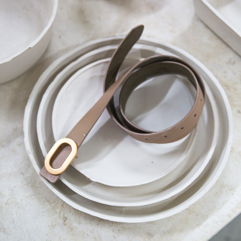 CLASSIC GOLD BUCKLE BELT