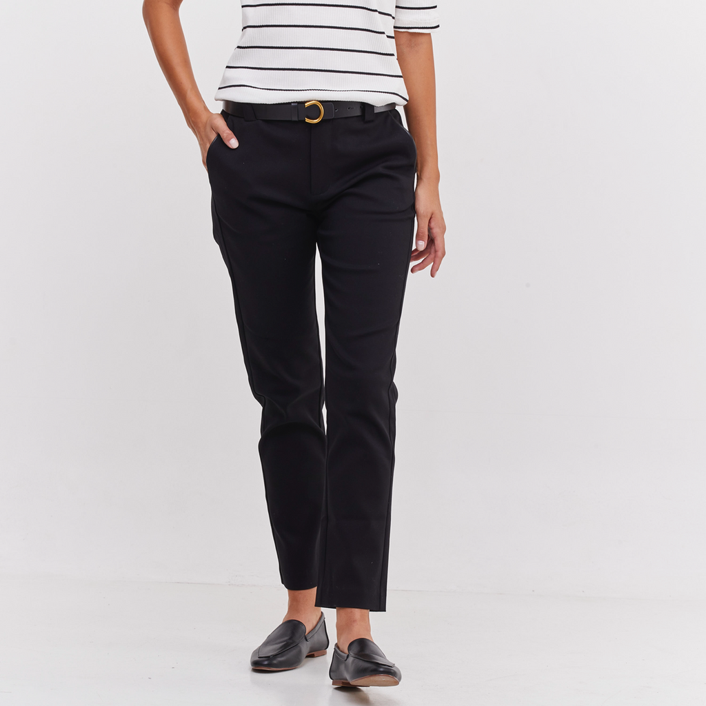 THE CLASSIC PANTS STRAIGHT LEG