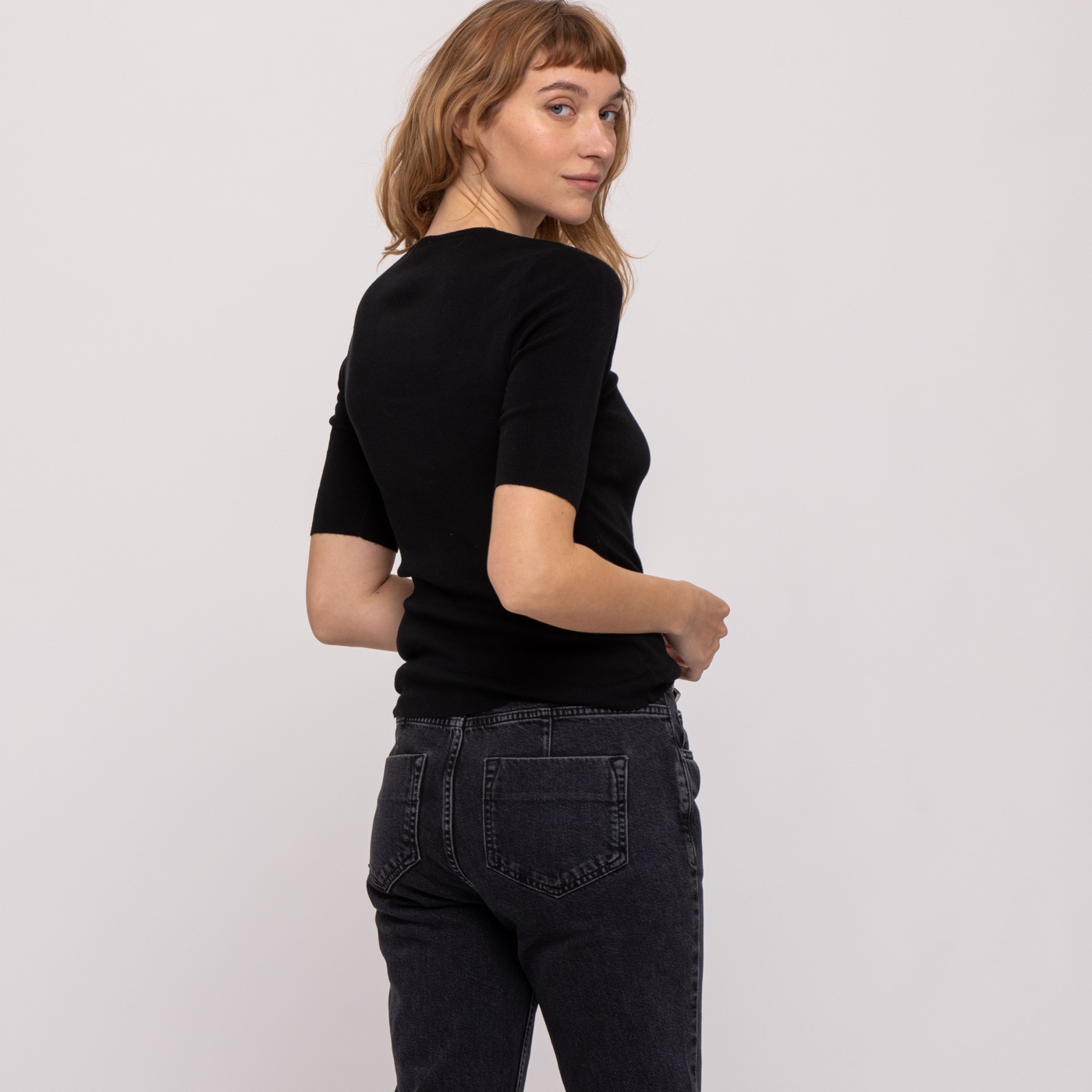 BASIC V NECK KNIT