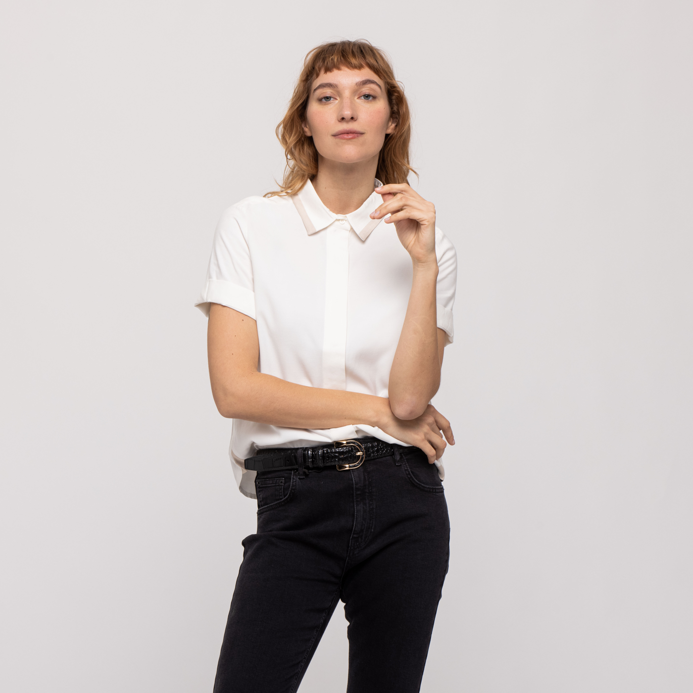 THE LOOSE SHIRT