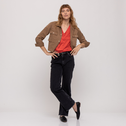 V NECK ESSENTIAL TOP